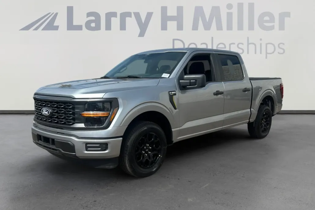 2025 Ford F-150 STX photo 1