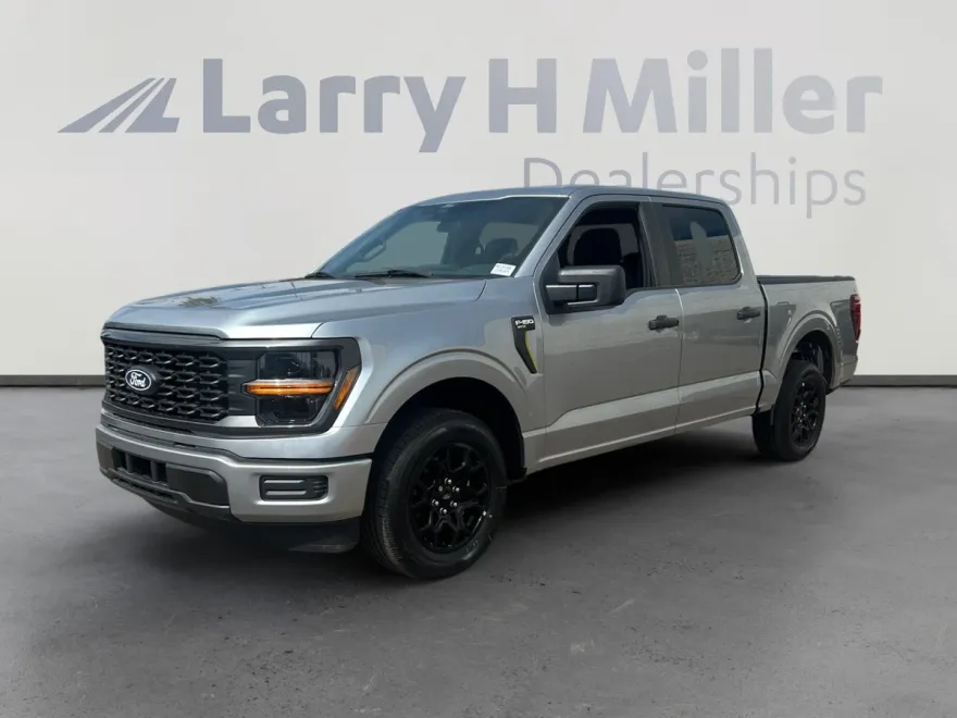 2025 Ford F-150 STX photo 1