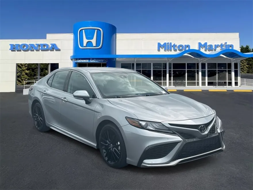 2024 Toyota Camry XSE photo 1