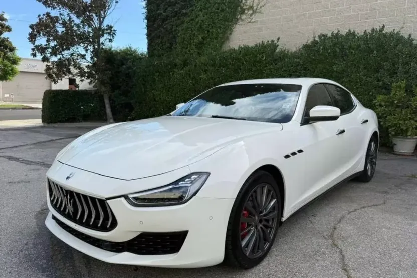 2018 Maserati Ghibli Q4 photo 1