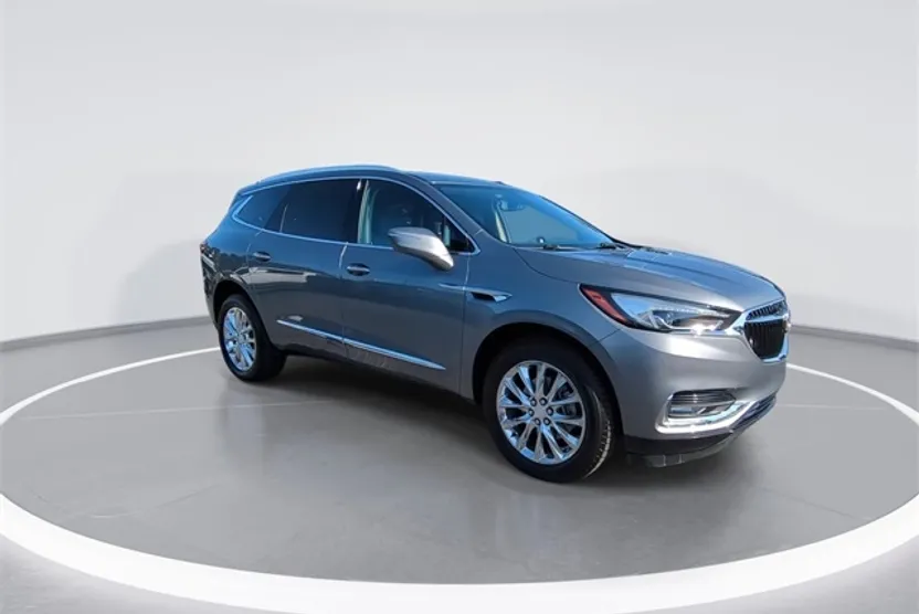 2018 Buick Enclave Essence photo 1