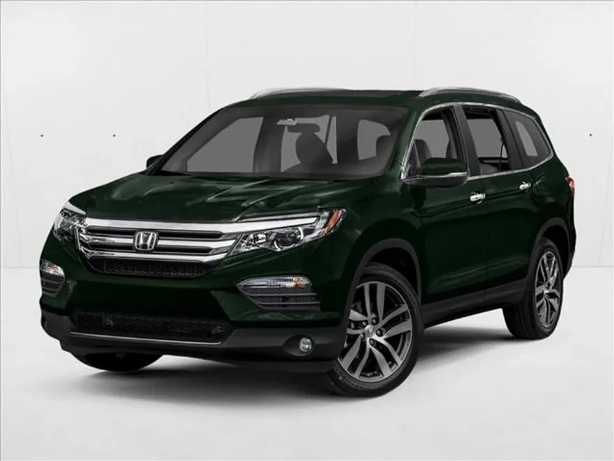 2016 Honda Pilot Touring Sport photo 1