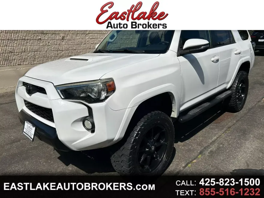 2017 Toyota 4Runner TRD Premium 4WD photo 1