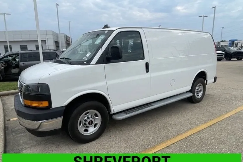 2023 Gmc Savana Cargo 2500 photo 1