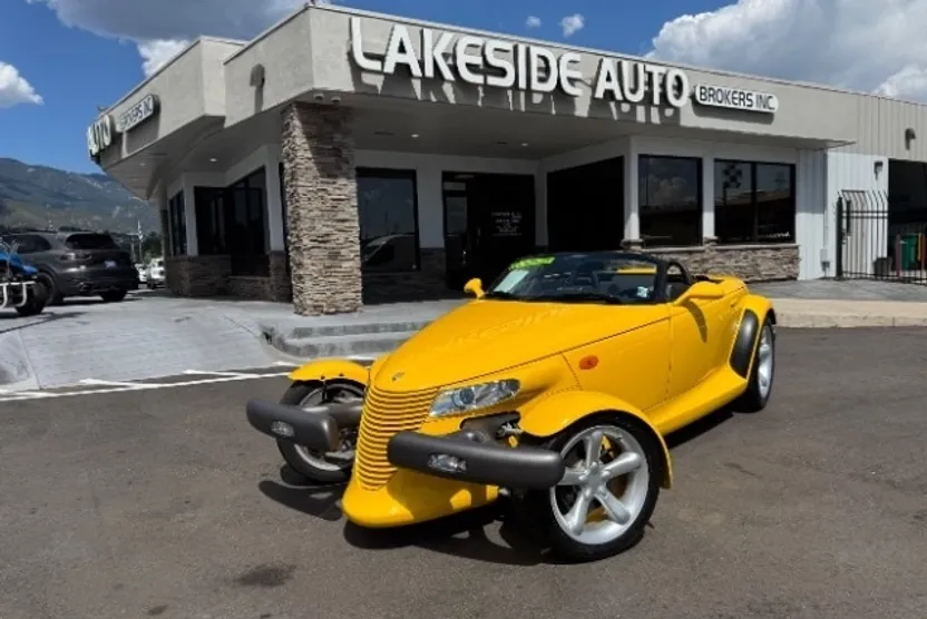 1999 Plymouth Prowler Base photo 1