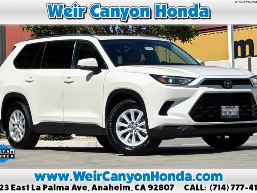 2024 Toyota Grand Highlander XLE photo 1