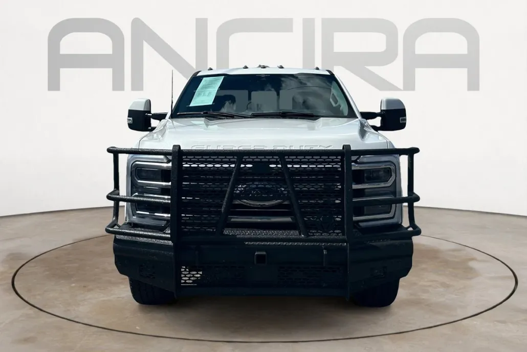 2023 Ford F-250 Limited photo 1