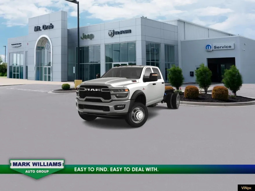 2025 Ram 5500 Tradesman photo 1
