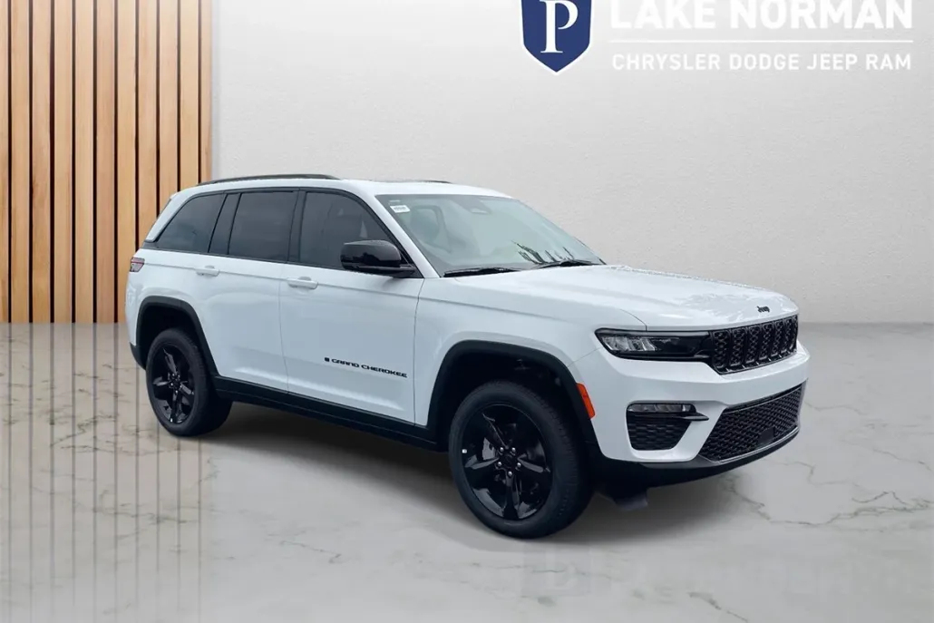 2025 Jeep Grand Cherokee Limited photo 1