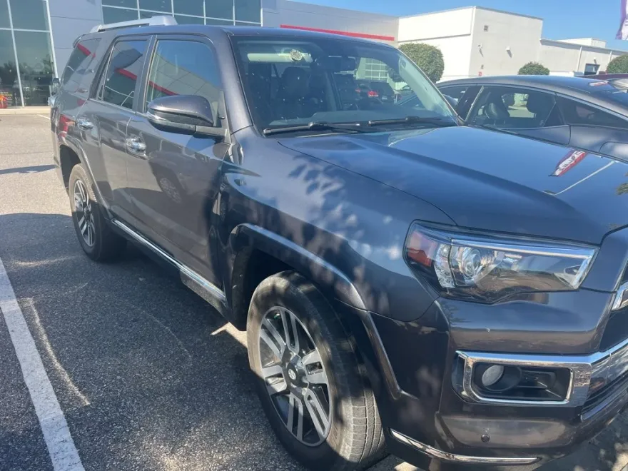 2019 Toyota 4Runner Limited 4WD photo 1