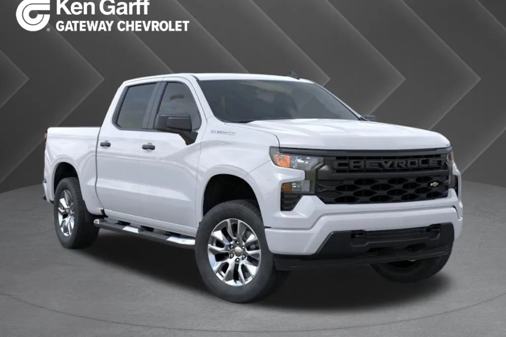 2026 Chevrolet Silverado 1500 Custom photo 1