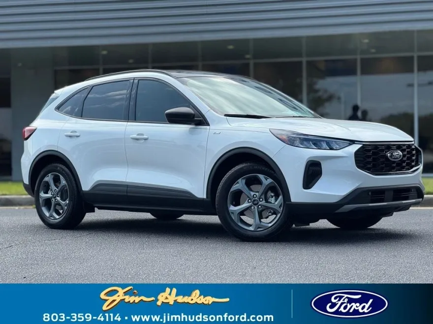 2025 Ford Escape Hybrid ST-Line photo 1