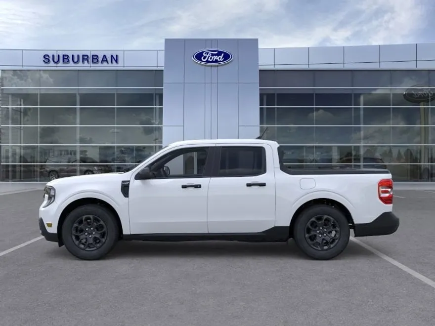 2025 Ford Maverick XLT photo 1