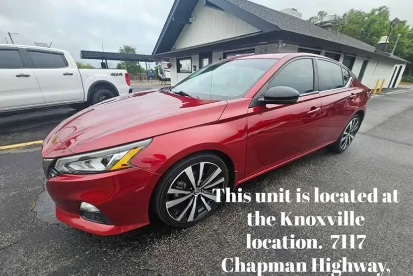 2020 Nissan Altima 2.5 SR photo 1