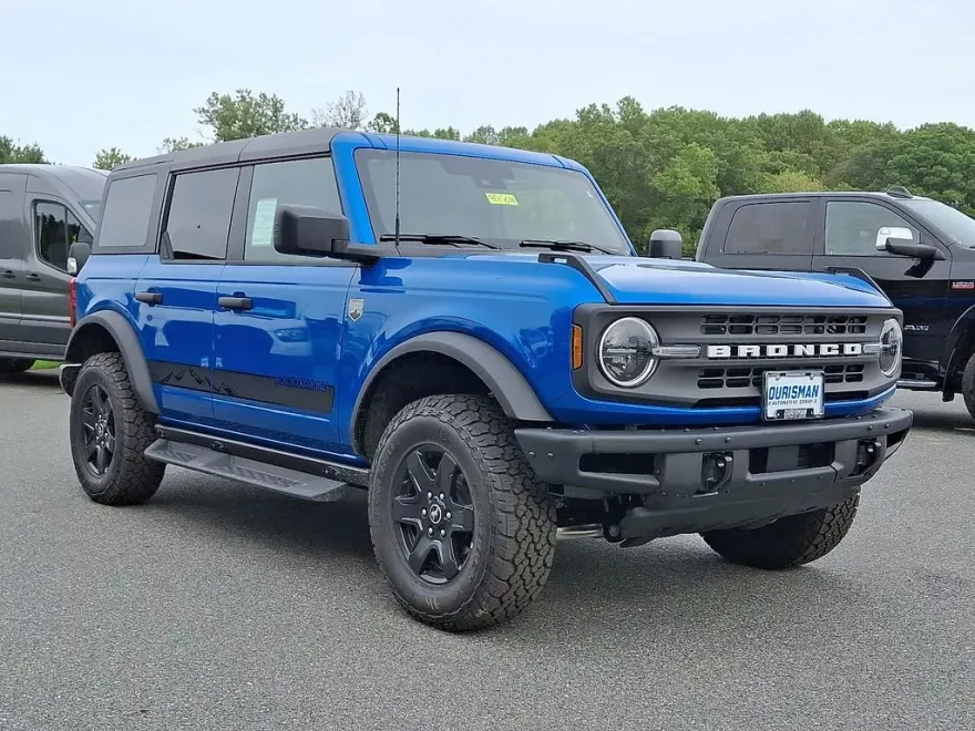 2025 Ford Bronco Big Bend photo 1