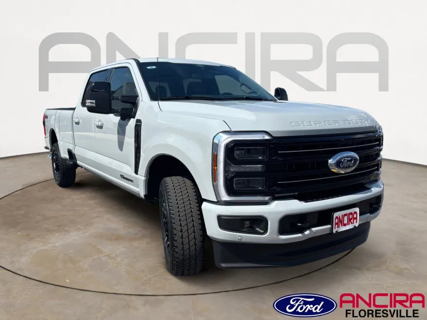 2026 Ford F-350 Platinum photo 1