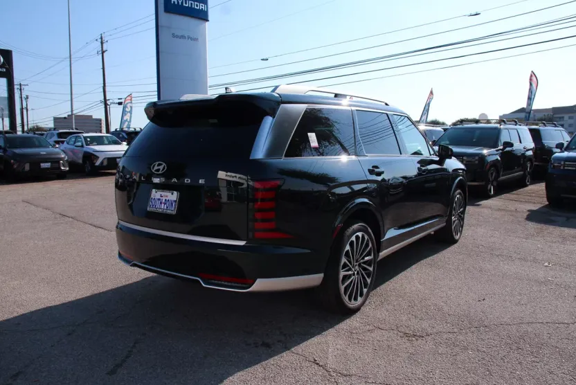 2026 Hyundai Palisade Calligraphy photo 1