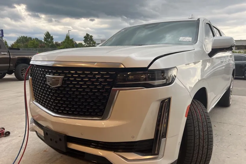 2021 Cadillac Escalade ESV Premium Luxury photo 1