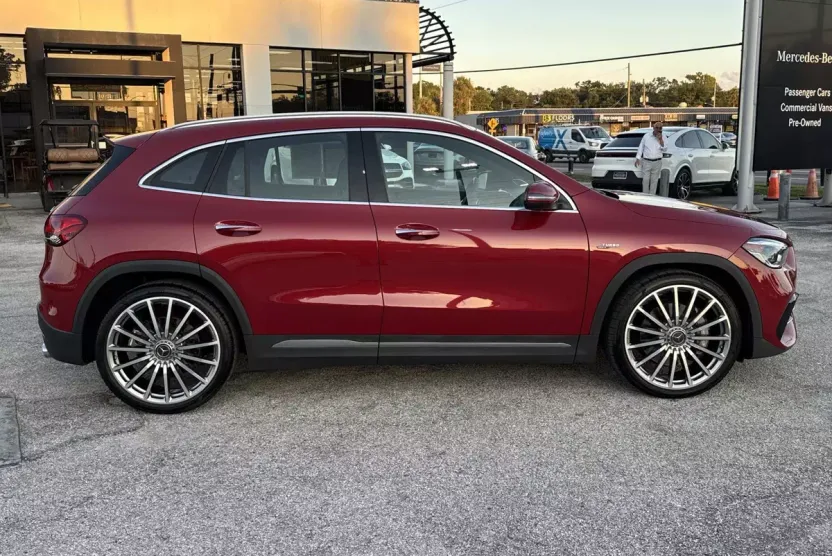 2022 Mercedes Benz GLA AMG 45 4MATIC photo 1