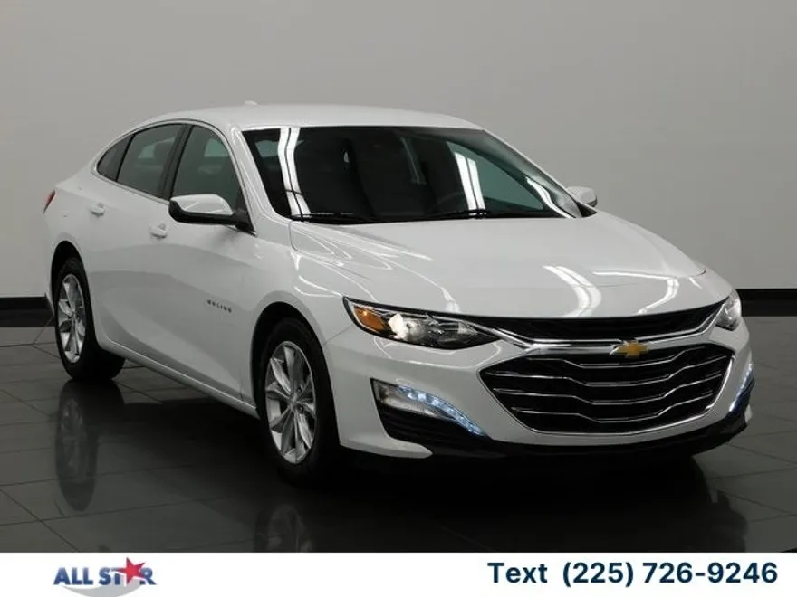 2024 Chevrolet Malibu 1LT photo 1