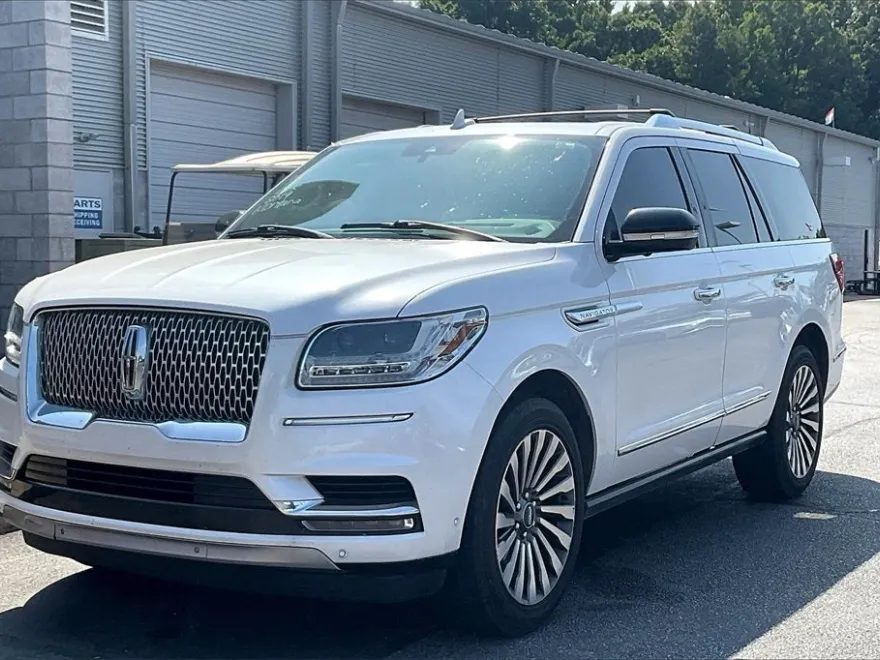 2019 Lincoln Navigator Reserve photo 1