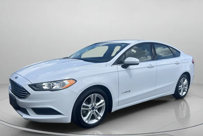 2018 Ford Fusion Hybrid S photo 1
