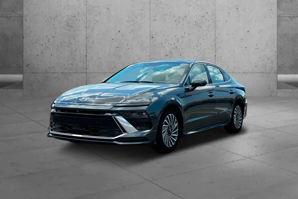 2025 Hyundai Sonata Hybrid Limited photo 1