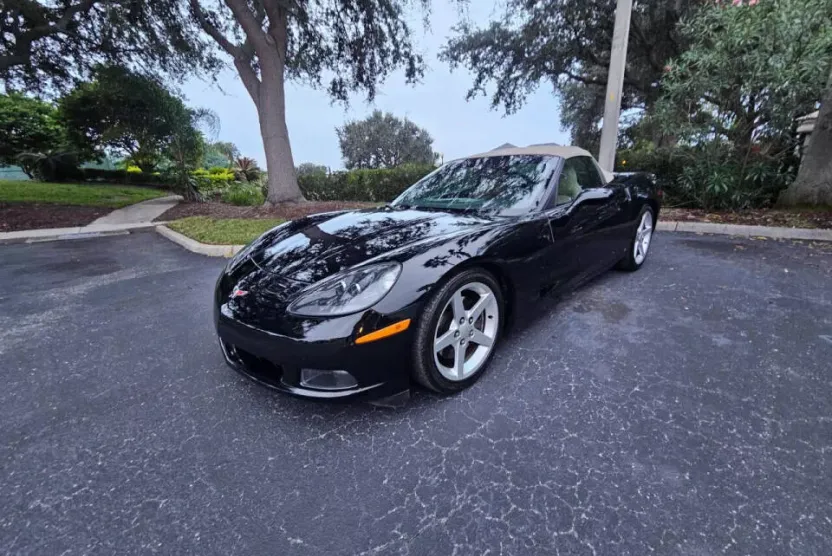 2006 Chevrolet Corvette Base Convertible photo 1