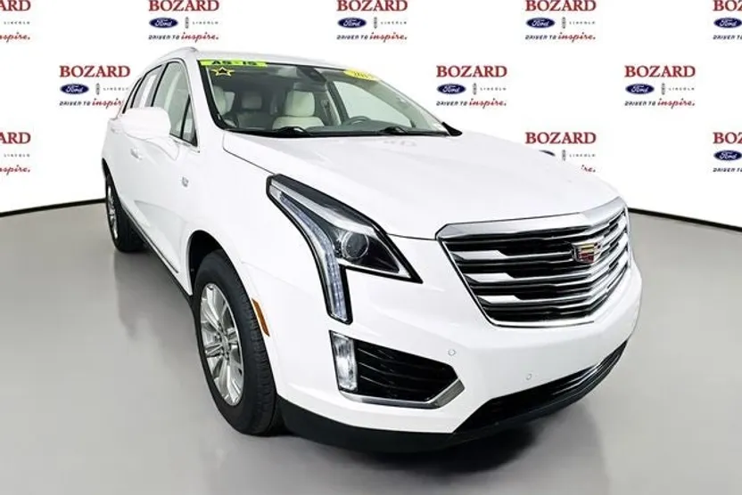 2019 Cadillac XT5 Luxury photo 1