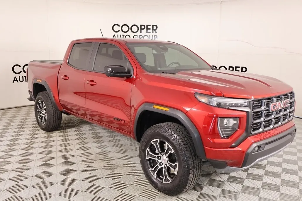 2024 Gmc Canyon AT4 photo 1