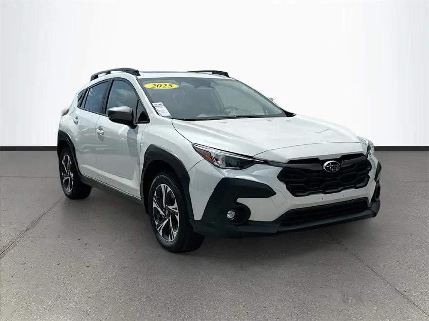 2025 Subaru Crosstrek Premium photo 1