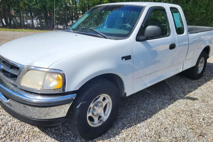 1997 Ford F-150 photo 1