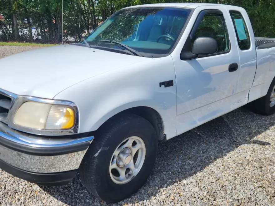 1997 Ford F-150 photo 1