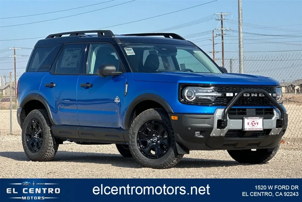 2025 Ford Bronco Sport Outer Banks photo 1