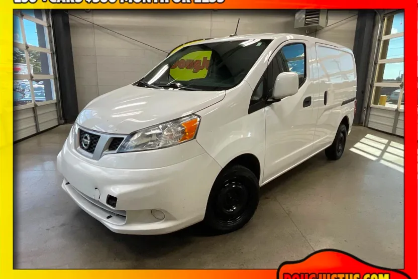 2021 Nissan NV200 SV photo 1