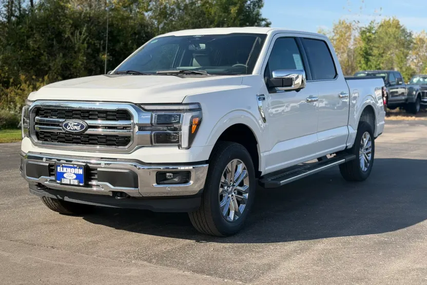 2025 Ford F-150 Lariat photo 1