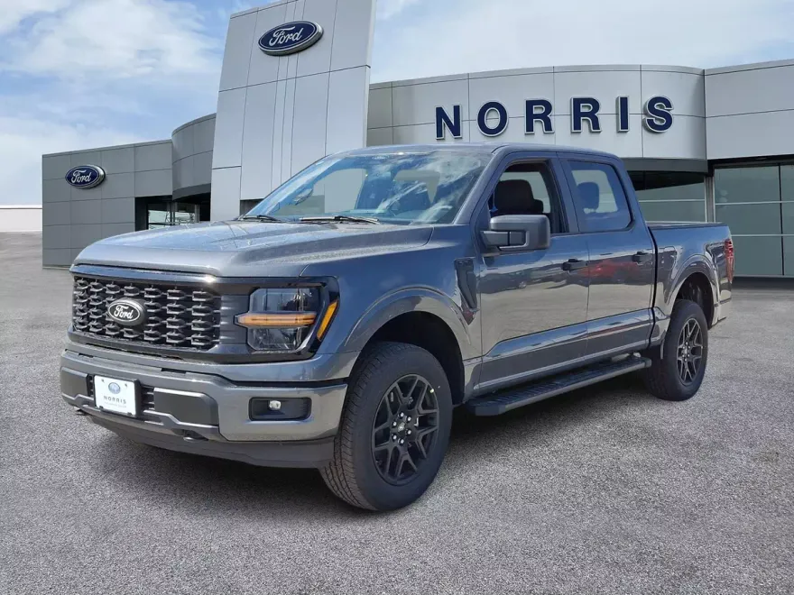 2025 Ford F-150 STX photo 1