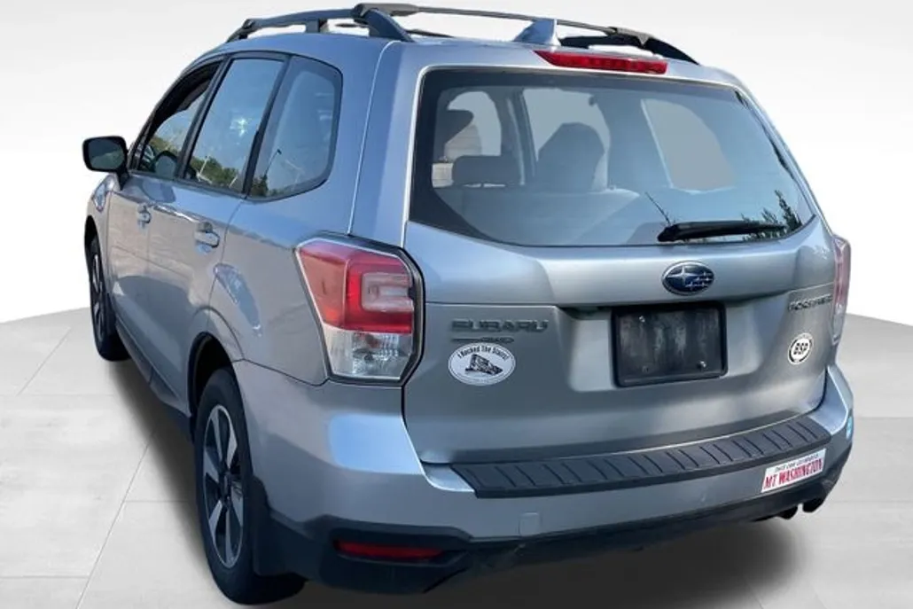 2018 Subaru Forester 2.5i XT photo 1
