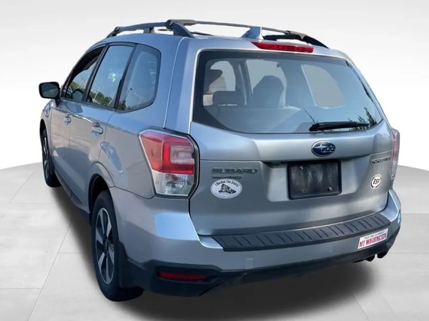 2018 Subaru Forester 2.5i XT photo 1