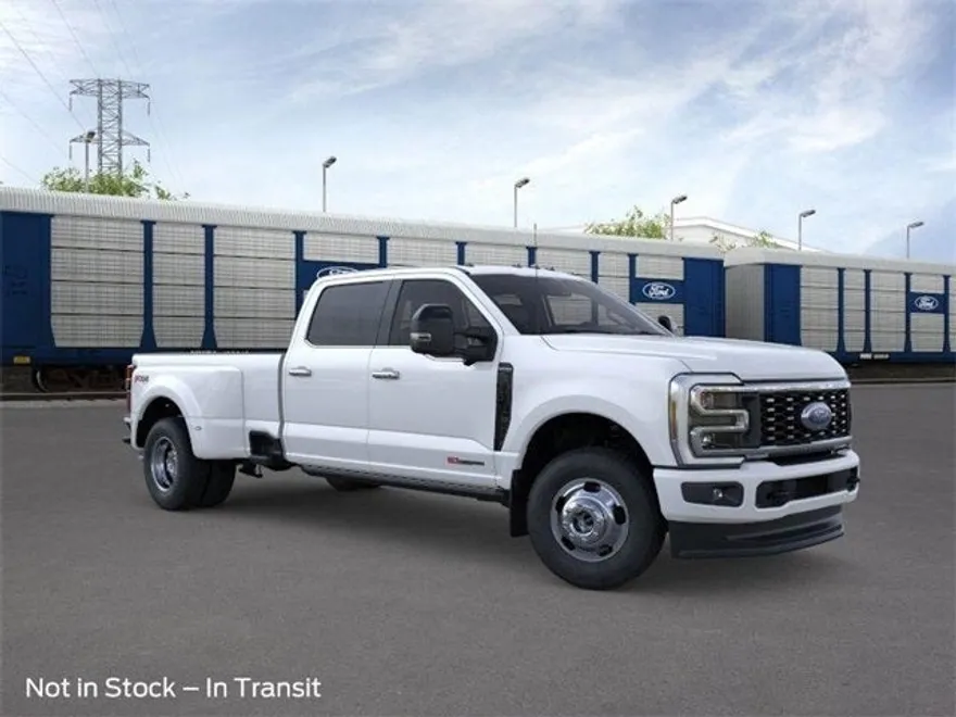 2025 Ford F-350 photo 1
