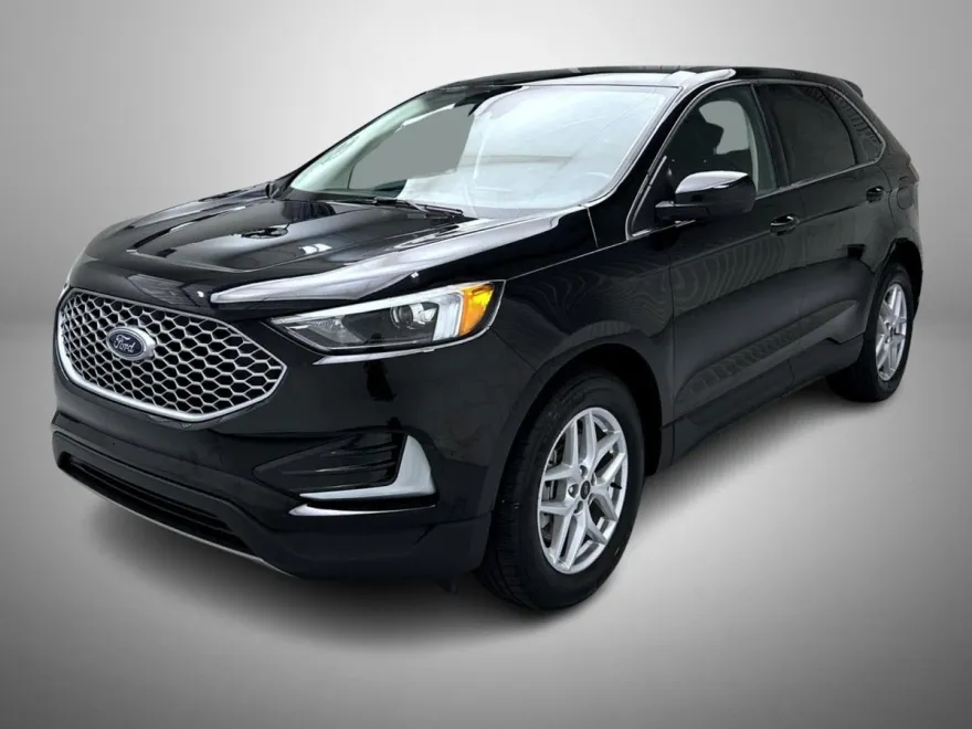 2024 Ford Edge SEL photo 1