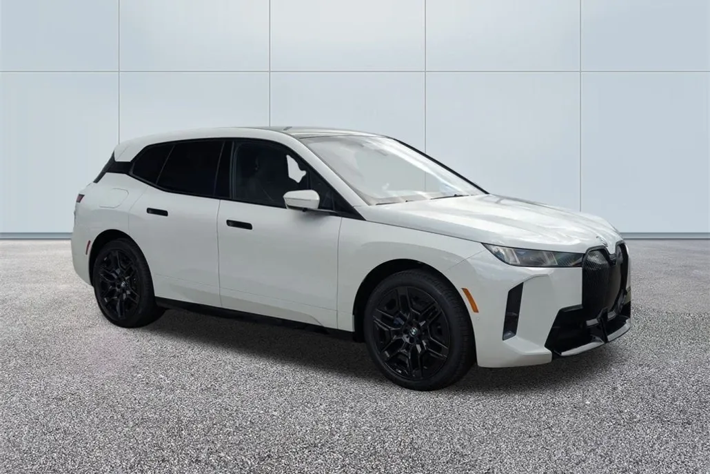 2026 Bmw iX photo 1