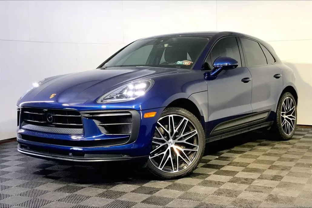 2023 Porsche Macan S photo 1
