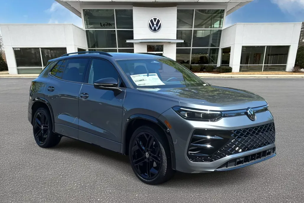 2025 Volkswagen Tiguan SE R-Line Black photo 1