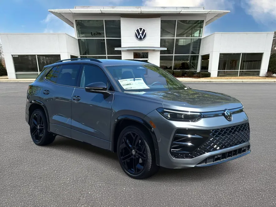 2025 Volkswagen Tiguan SE R-Line Black photo 1