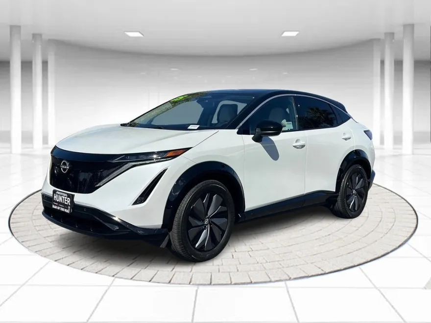 2025 Nissan ARIYA Engage photo 1