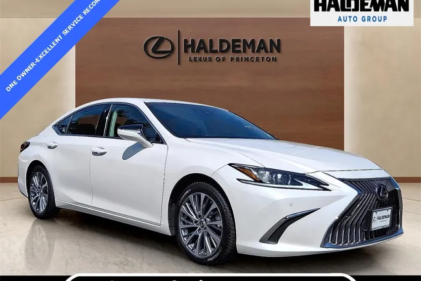 2019 Lexus ES 350 photo 1