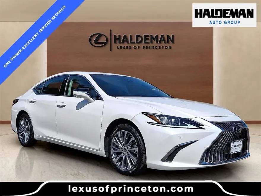 2019 Lexus ES 350 photo 1