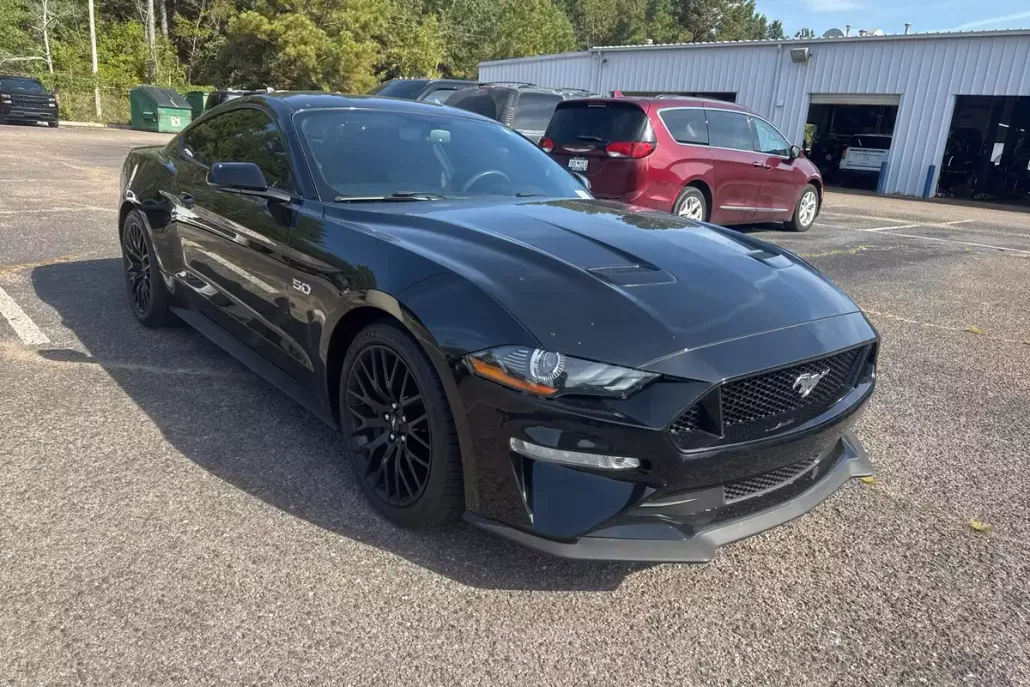 2018 Ford Mustang GT Premium photo 1