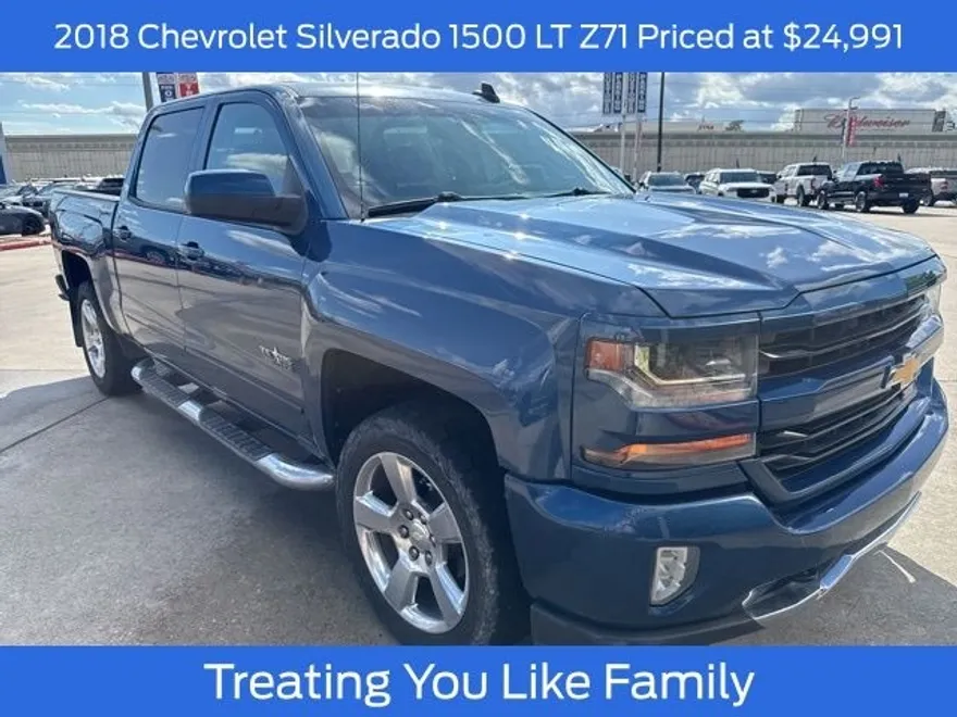 2018 Chevrolet Silverado 1500 LT photo 1